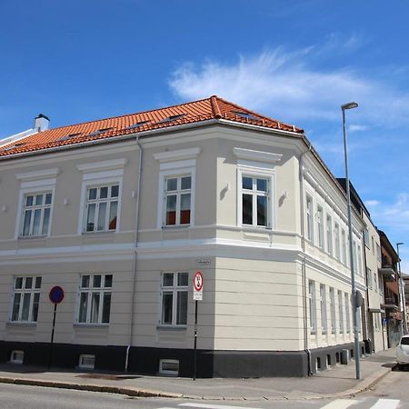 Krsferie Leiligheter I Sentrum Кристиансан Екстериор снимка